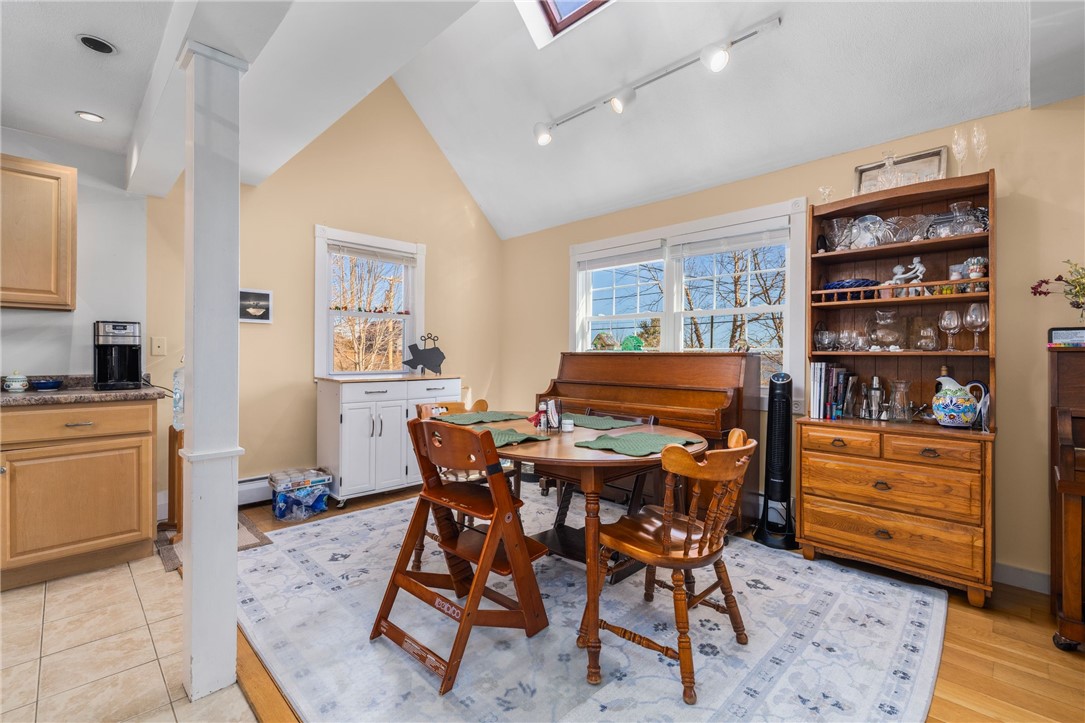 1059 East Shore Road Jamestown, RI 02835 - Photo 12 of 35