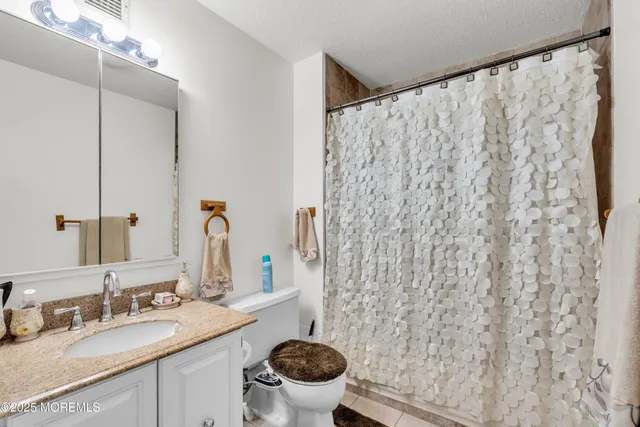 $415,000 | 2508 Harmon Cove Tower, Secaucus, NJ 07094