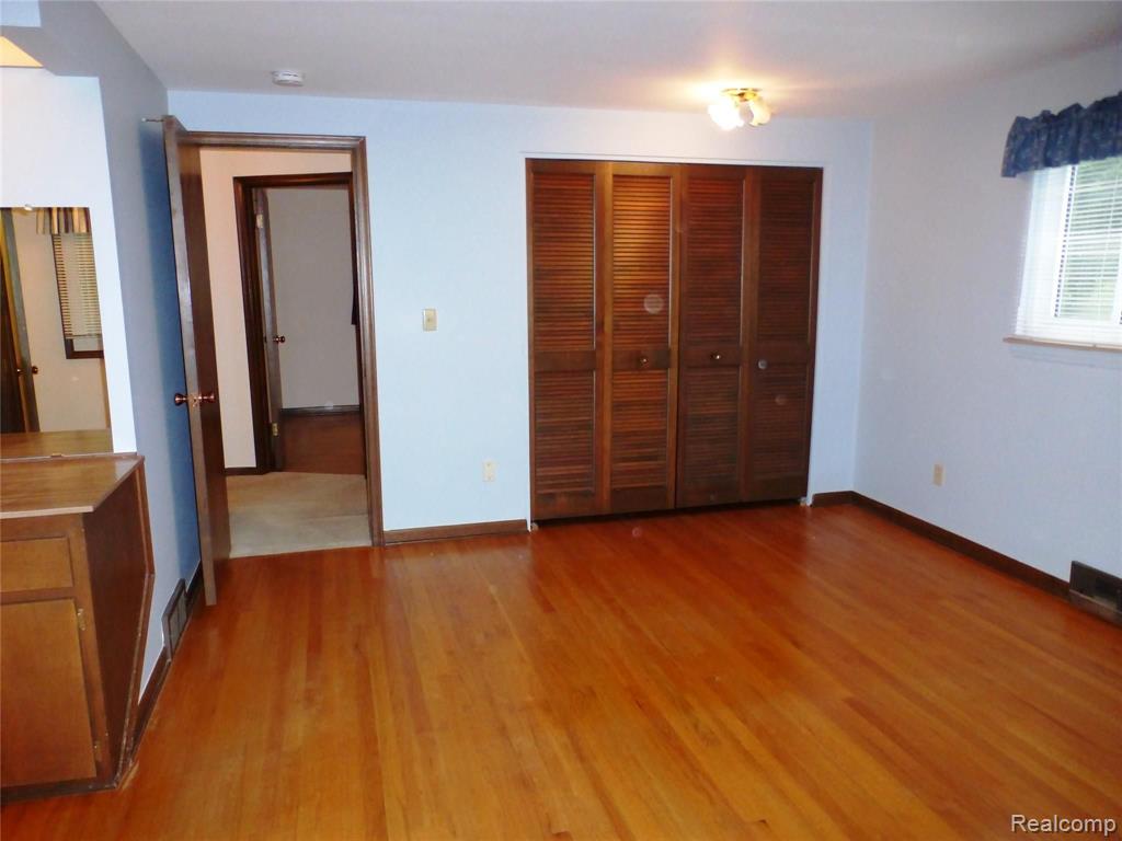 736 Wilwood Road Rochester Hills, MI 48309 - Photo 25 of 47