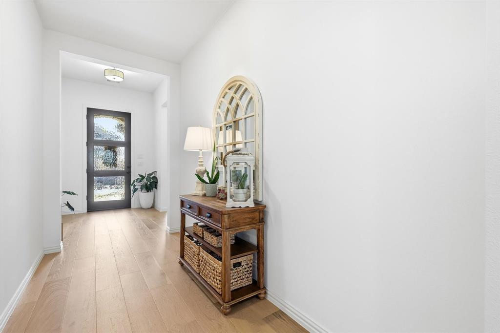 4420 Minnow Cove Oak Point, TX 75068 - Photo 3 of 40 a view of a livingroom with a furniture