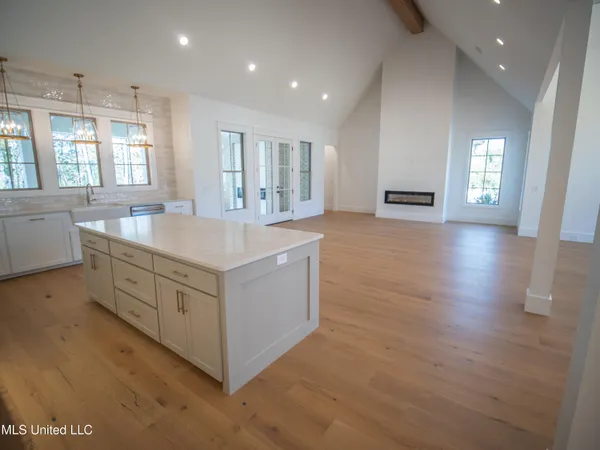 $899,999 | 103 Silverleaf Drive, Madison, MS 39110