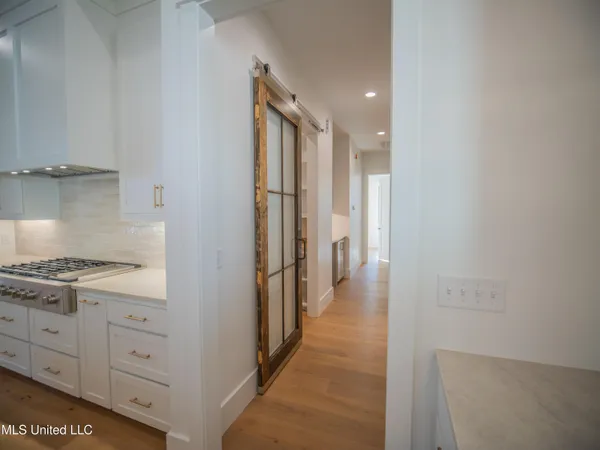 $899,999 | 103 Silverleaf Drive, Madison, MS 39110
