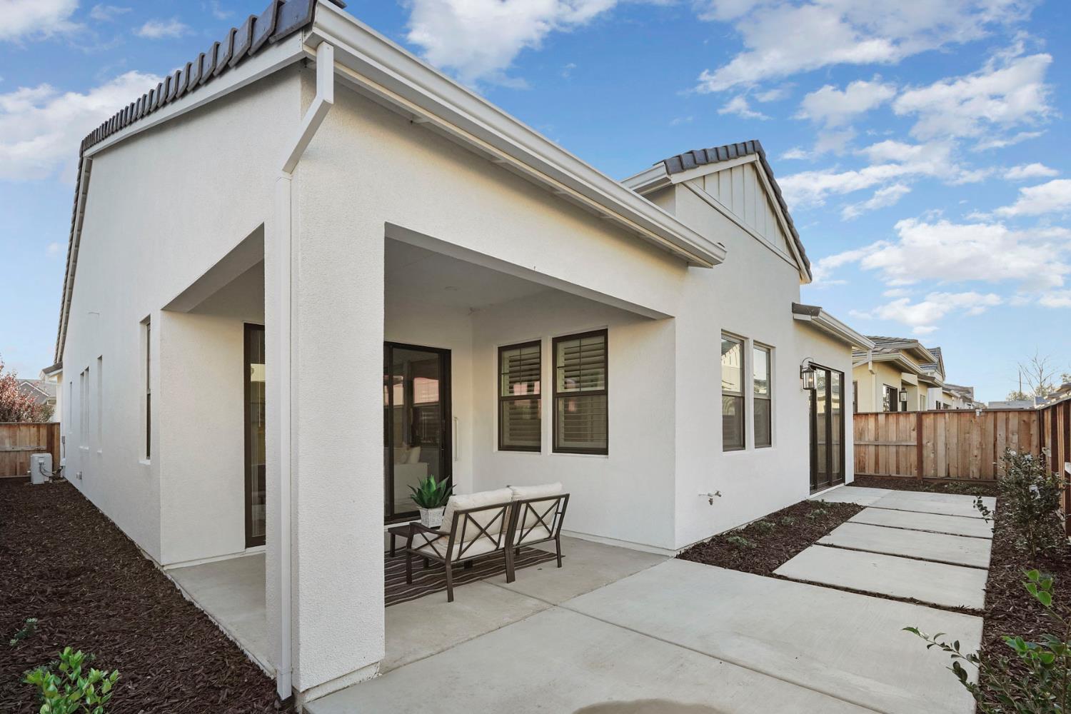 1839 Snowflower Place Tracy, CA 95377 - Photo 28 of 53