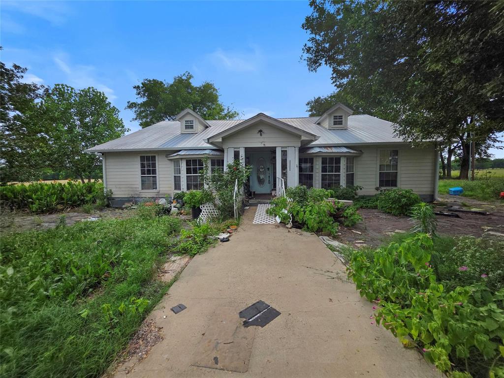 1917 County Road 1144 Point, TX 75472 - Photo 1 of 19