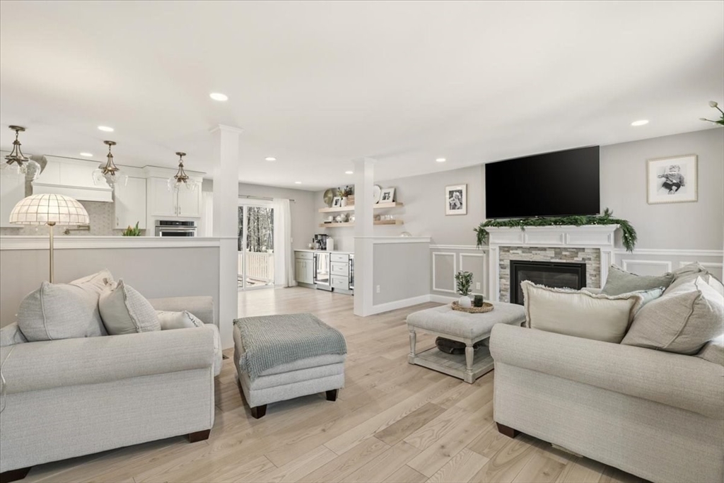 620 Burt Street Taunton, MA 02780 - Photo 8 of 34