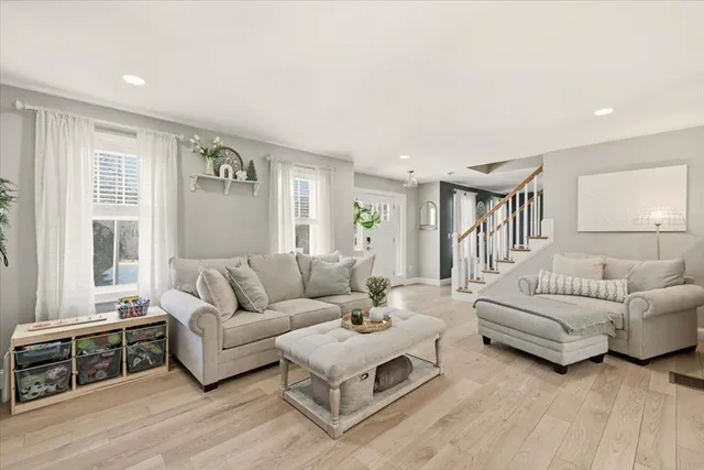 $749,900 | 620 Burt Street, Taunton, MA 02780