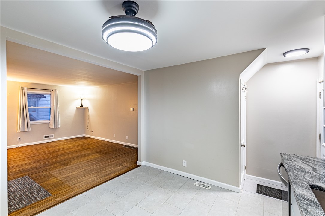 1043 Britton Road Greece, NY 14616 - Photo 12 of 31