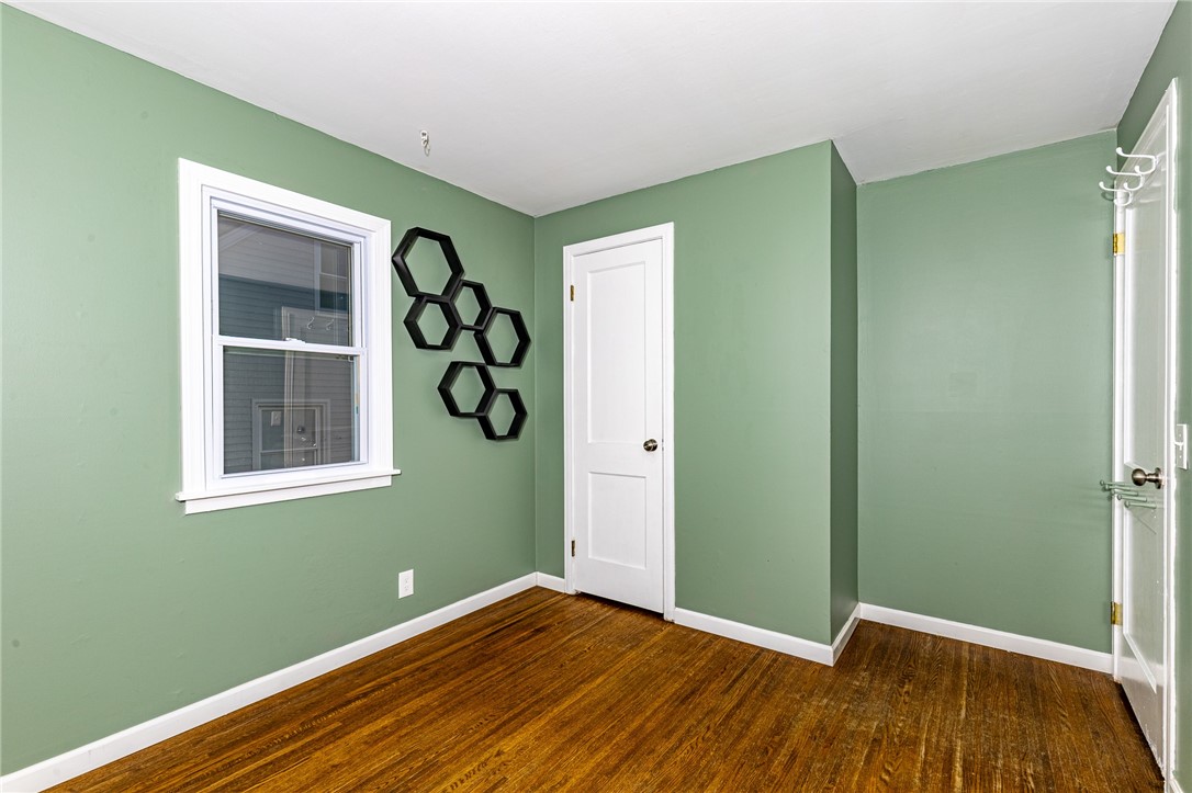 1043 Britton Road Greece, NY 14616 - Photo 22 of 31