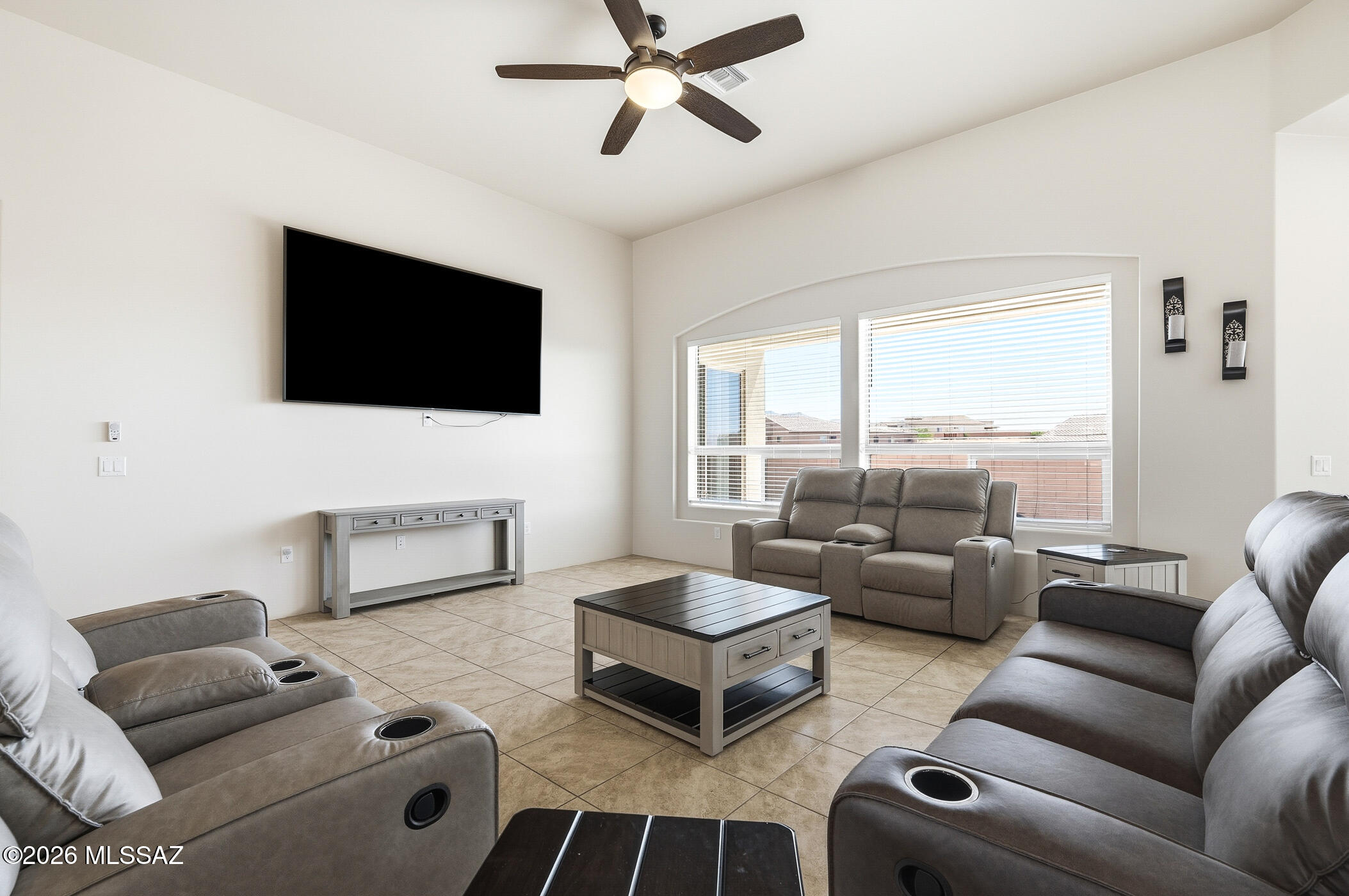 1385 North Blazing Saddle Road Vail, AZ 85641 - Photo 15 of 40