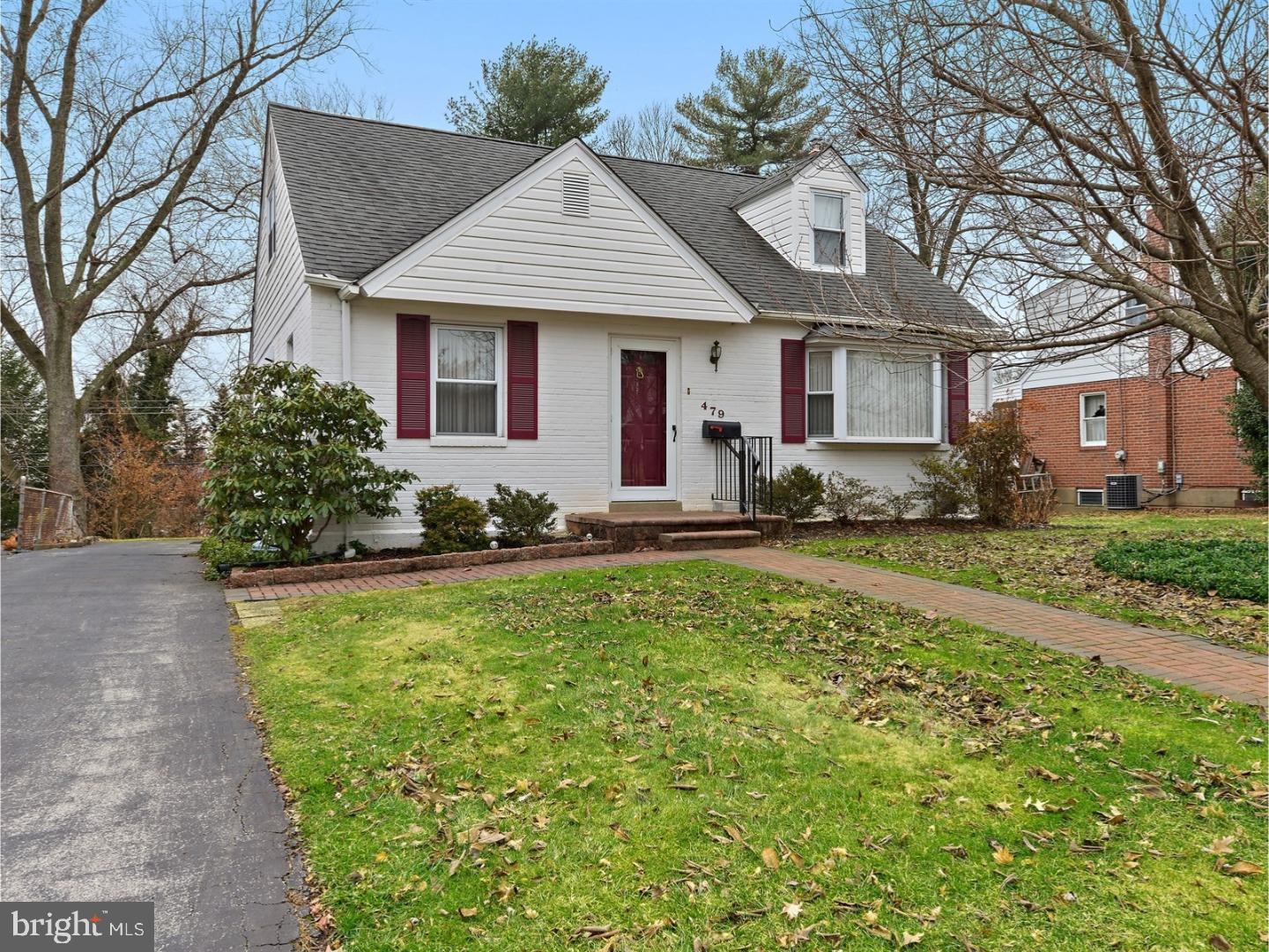 479 Granite Terrace Springfield, PA 19064 - Photo 2 of 25 Exterior Front