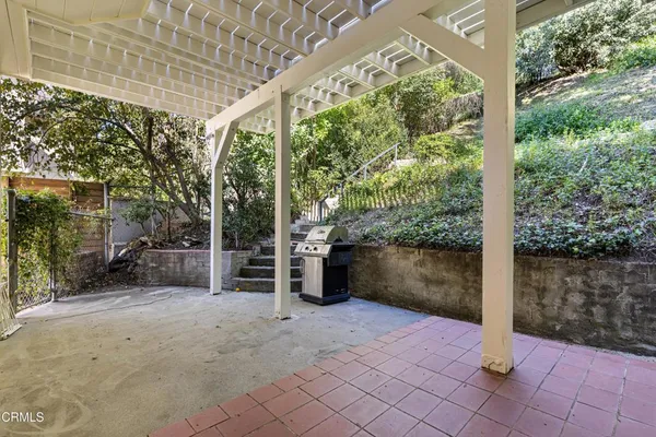 a view of a outdoor space