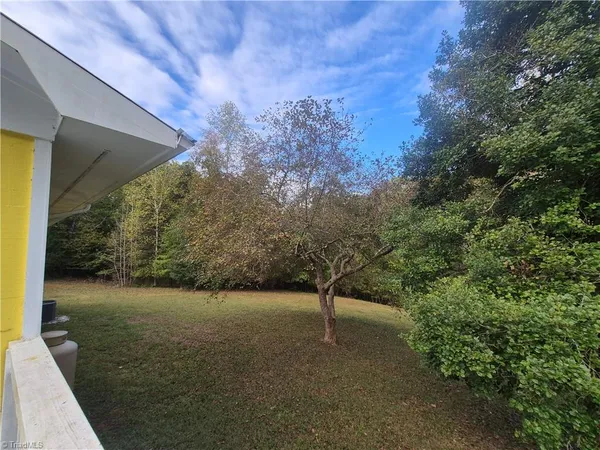 $175,000 | 321 Salisbury Drive, Troy, NC 27371