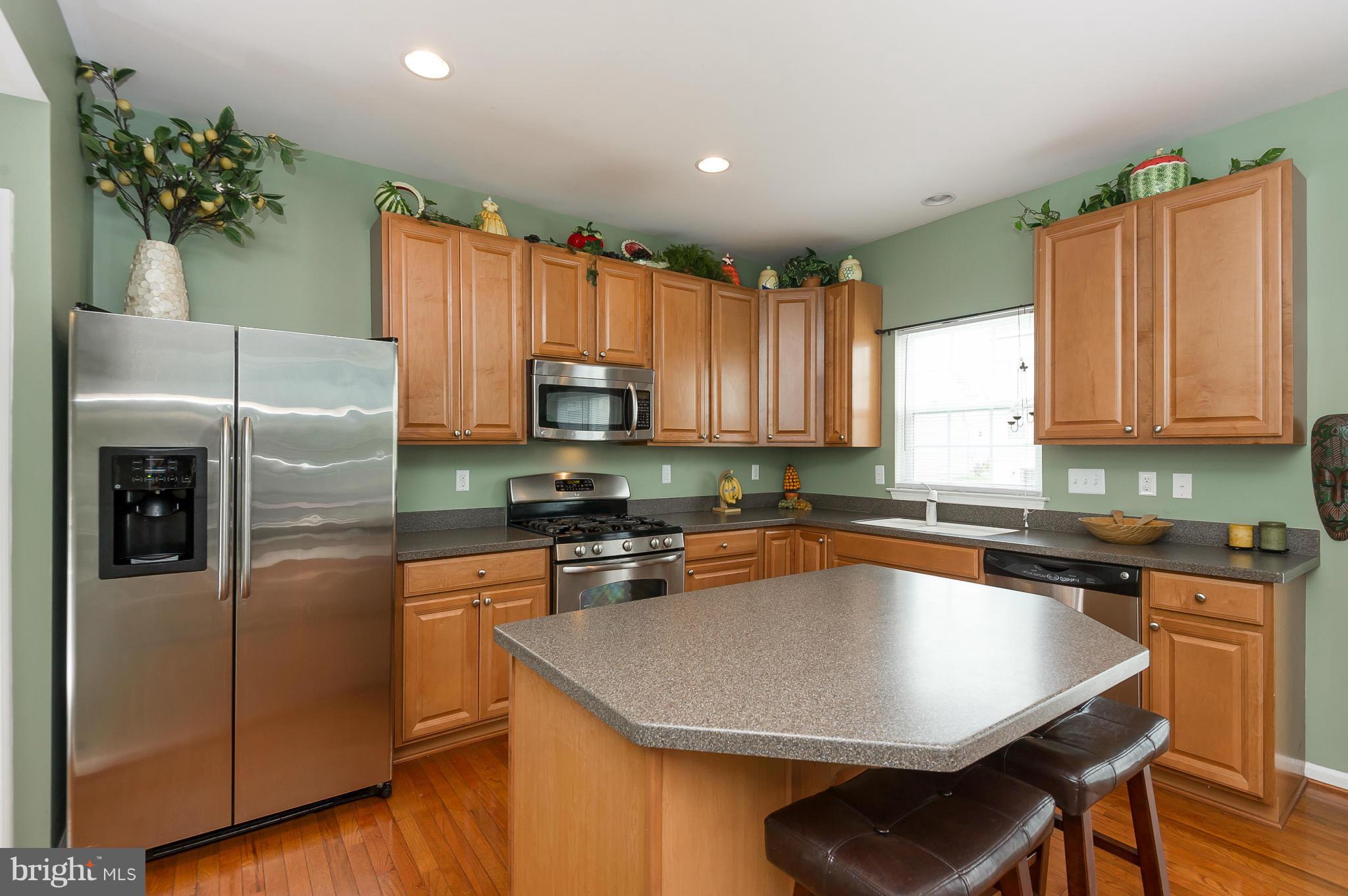 7804 Longridge Road Baltimore, MD 21236 - Photo 8 of 28 Kitchen
