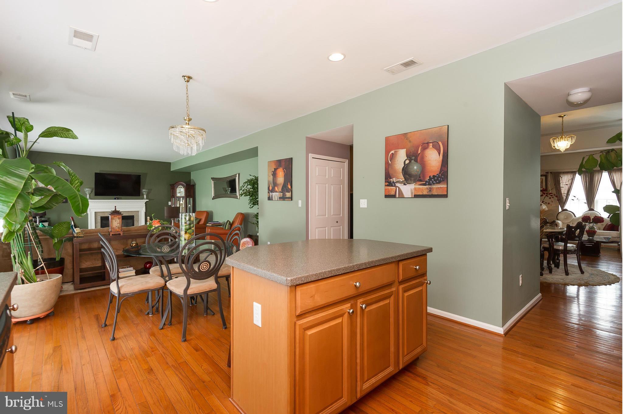 7804 Longridge Road Baltimore, MD 21236 - Photo 10 of 28 Kitchen
