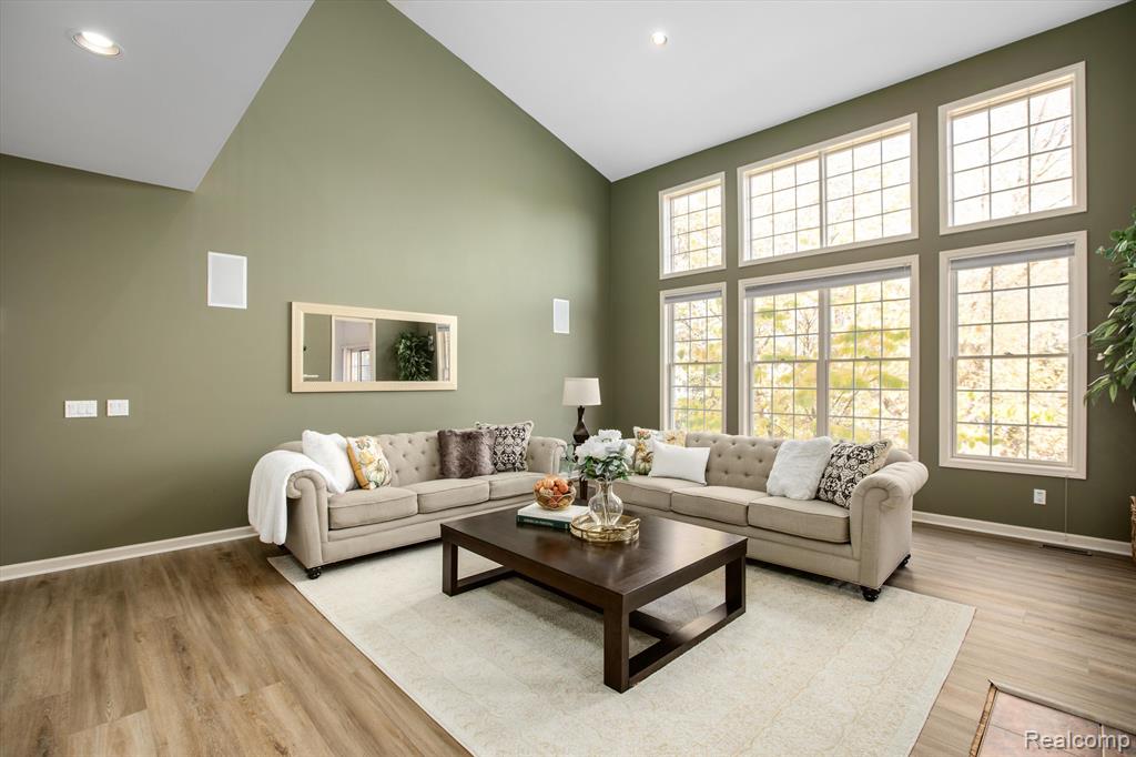 44537 Spring Hill Road Northville, MI 48168 - Photo 20 of 72