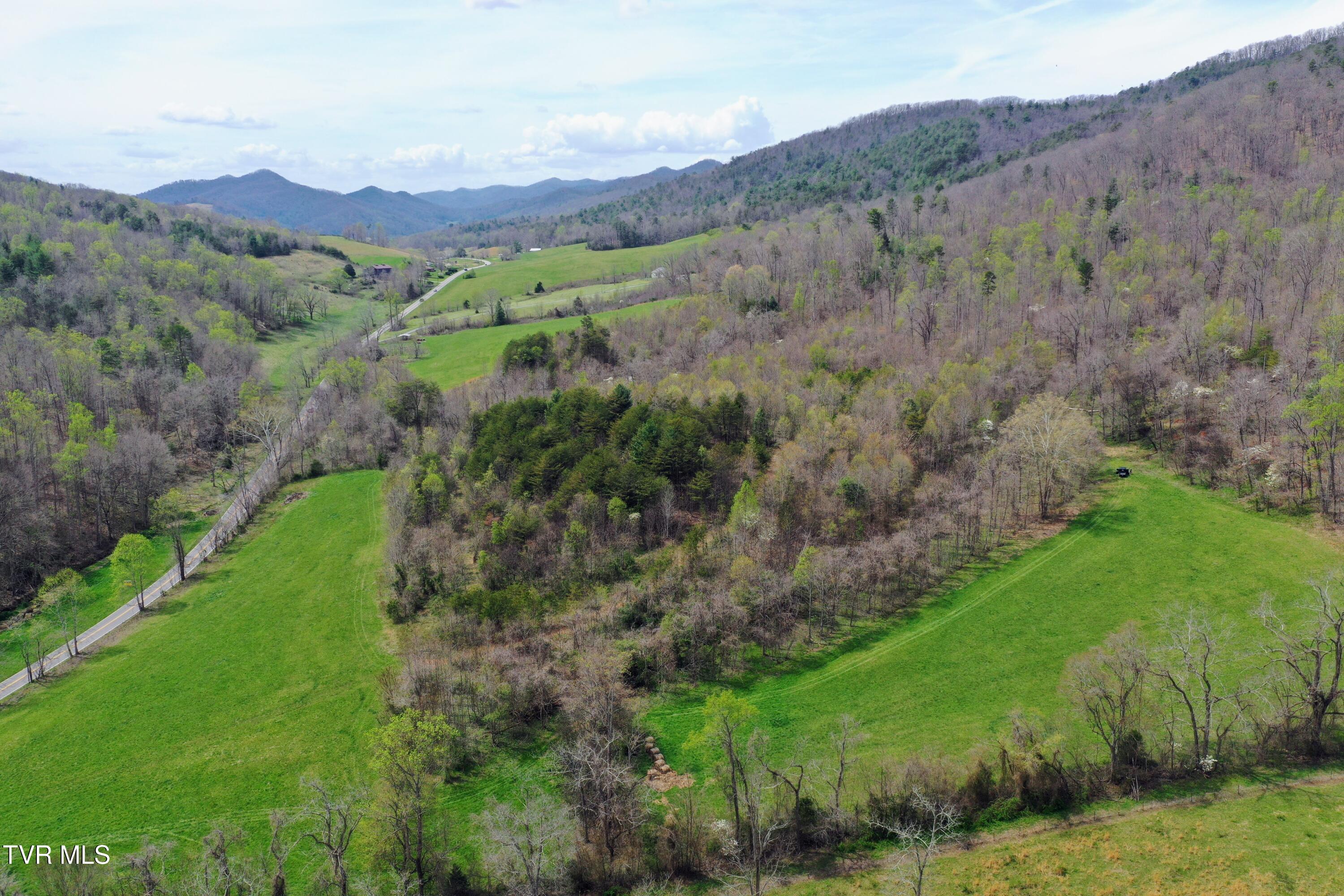 3b Rd Greeneville Tn 37743 Road Greeneville, TN 37743 - Photo 22 of 25 IMG_001
