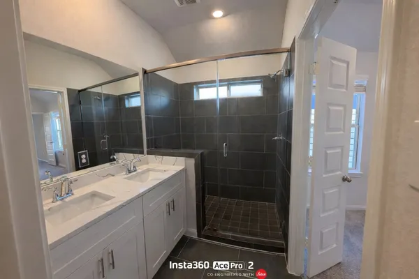 $2,200 | 14163 Mellow Pne Court, Houston, TX 77032