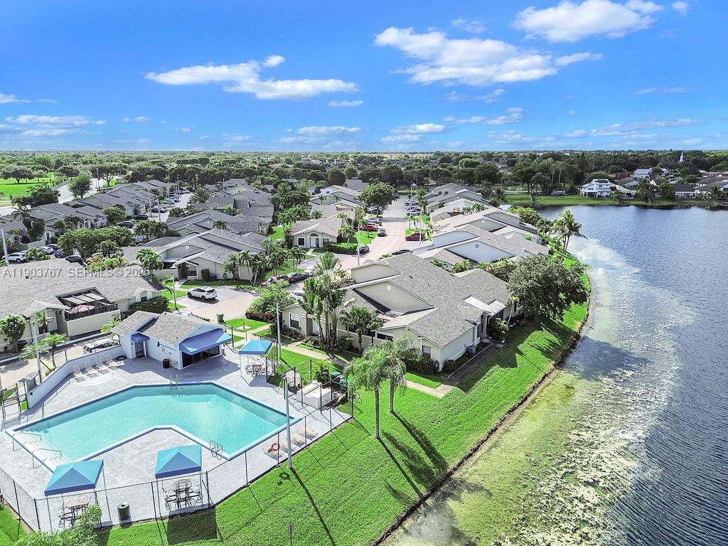 6590 Southwest 152nd Place, Unit 2590 Miami, FL 33193 - Photo 12 of 100