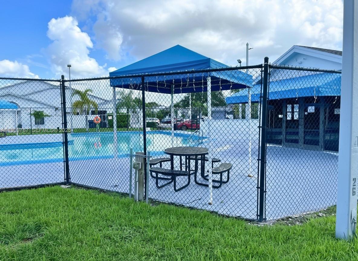 6590 Southwest 152nd Place, Unit 2590 Miami, FL 33193 - Photo 96 of 100