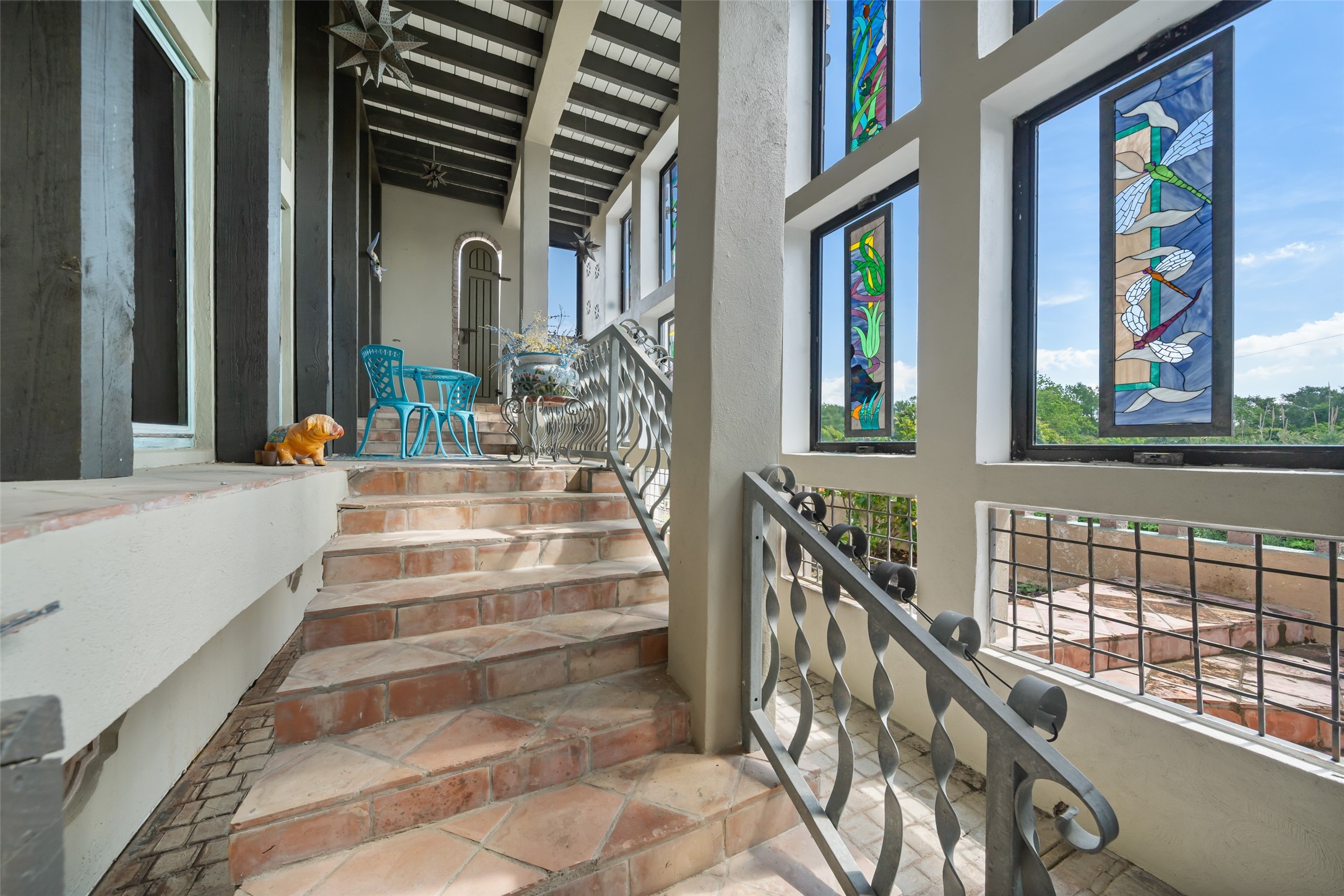 614 Pine Gully Road Seabrook, TX 77586 - Photo 25 of 49 a view of an entryway with a staircase