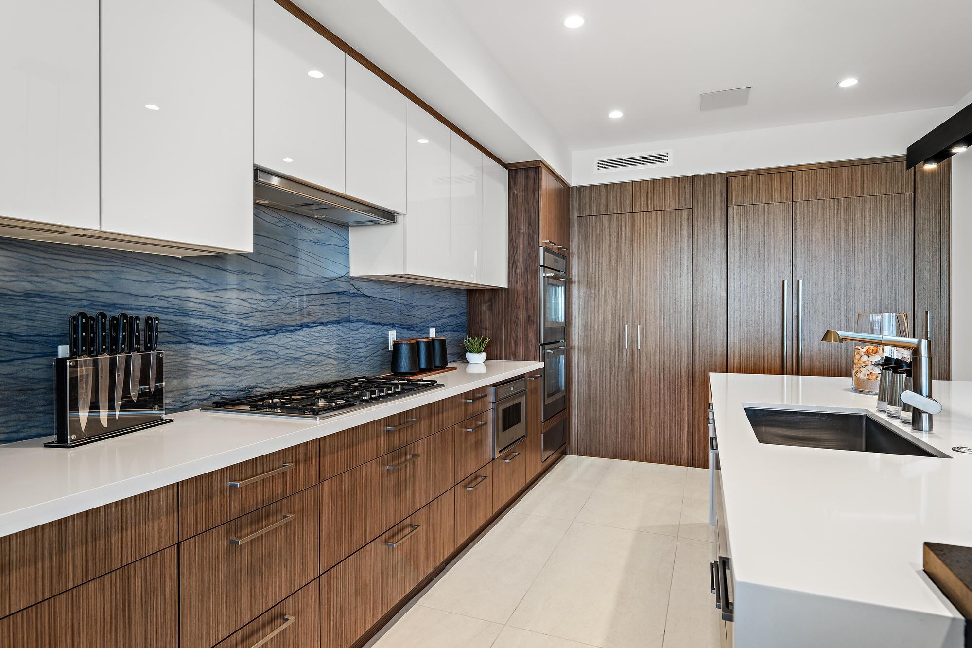 5000 North Ocean Drive, Unit 1601 Singer Island, FL 33404 - Photo 13 of 60 Kitchen