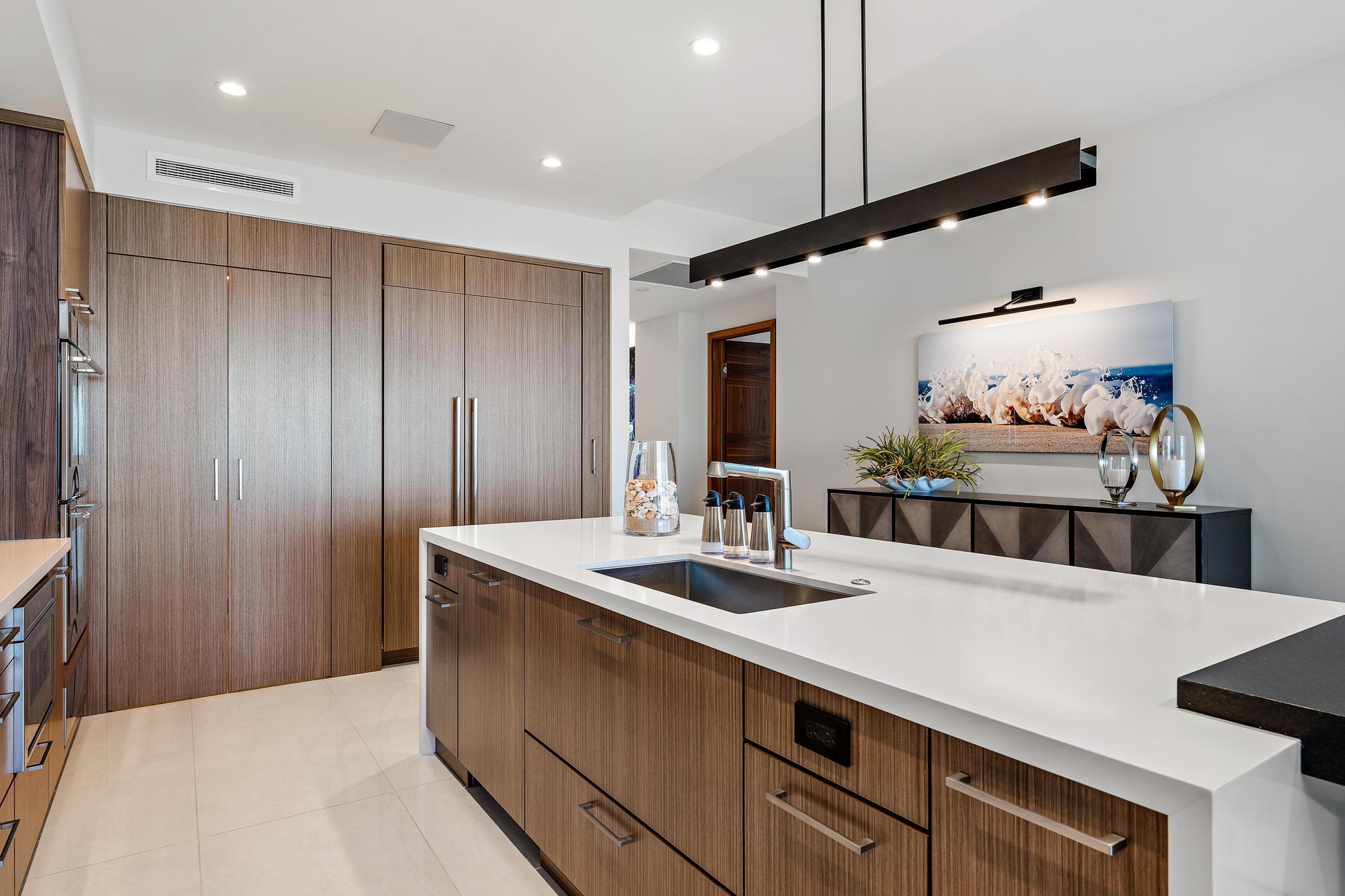 5000 North Ocean Drive, Unit 1601 Singer Island, FL 33404 - Photo 14 of 60 Kitchen