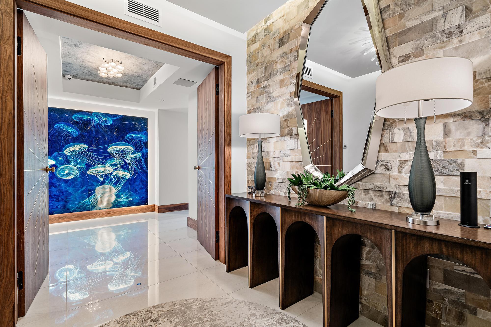 5000 North Ocean Drive, Unit 1601 Singer Island, FL 33404 - Photo 23 of 60 Private Foyer Entry