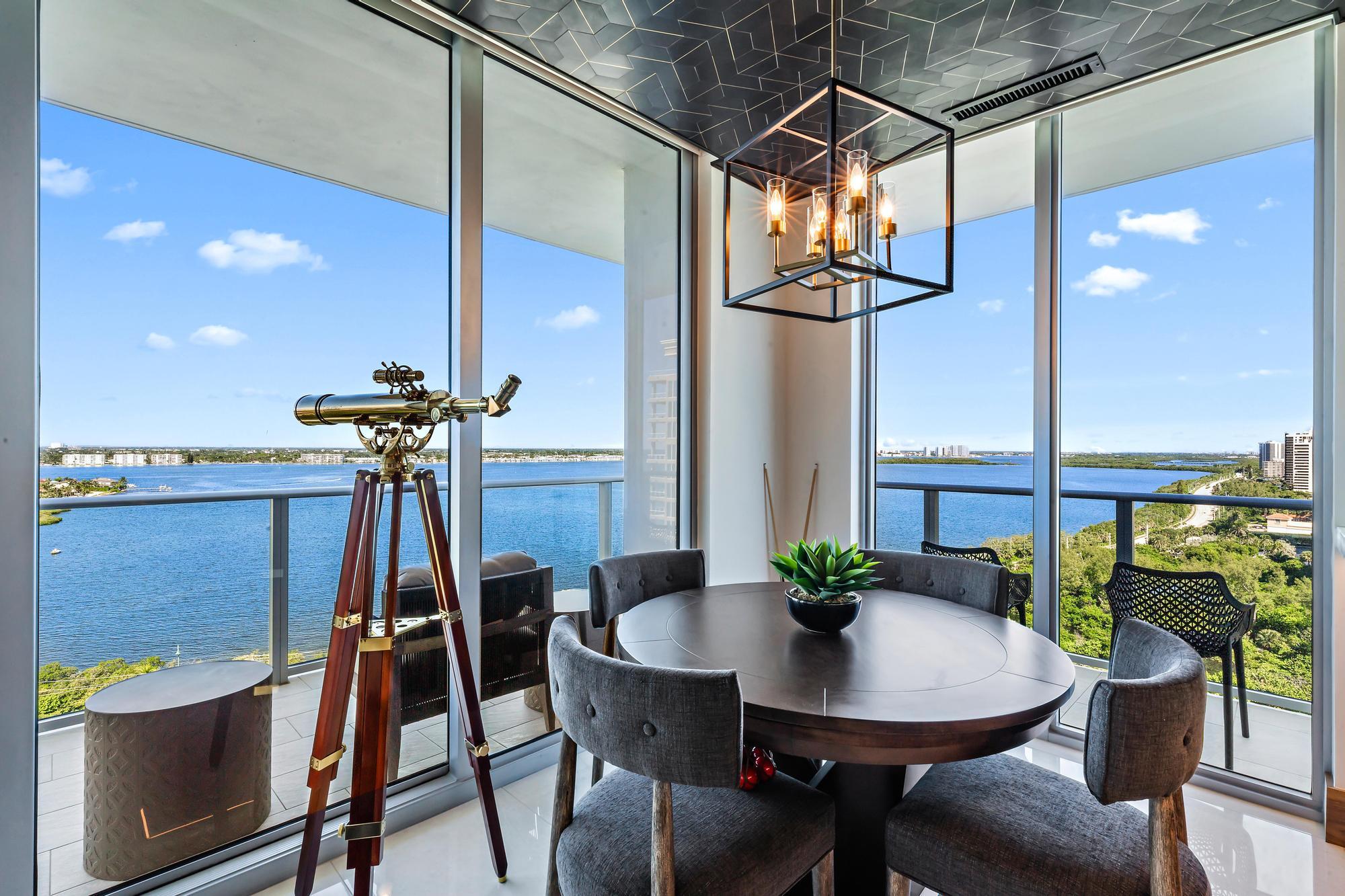 5000 North Ocean Drive, Unit 1601 Singer Island, FL 33404 - Photo 25 of 60 Family Room~ Intracoastal