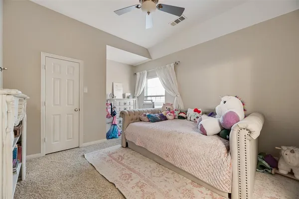 $750,000 | 9101 Cypress Creek Road, Lantana, TX 76226