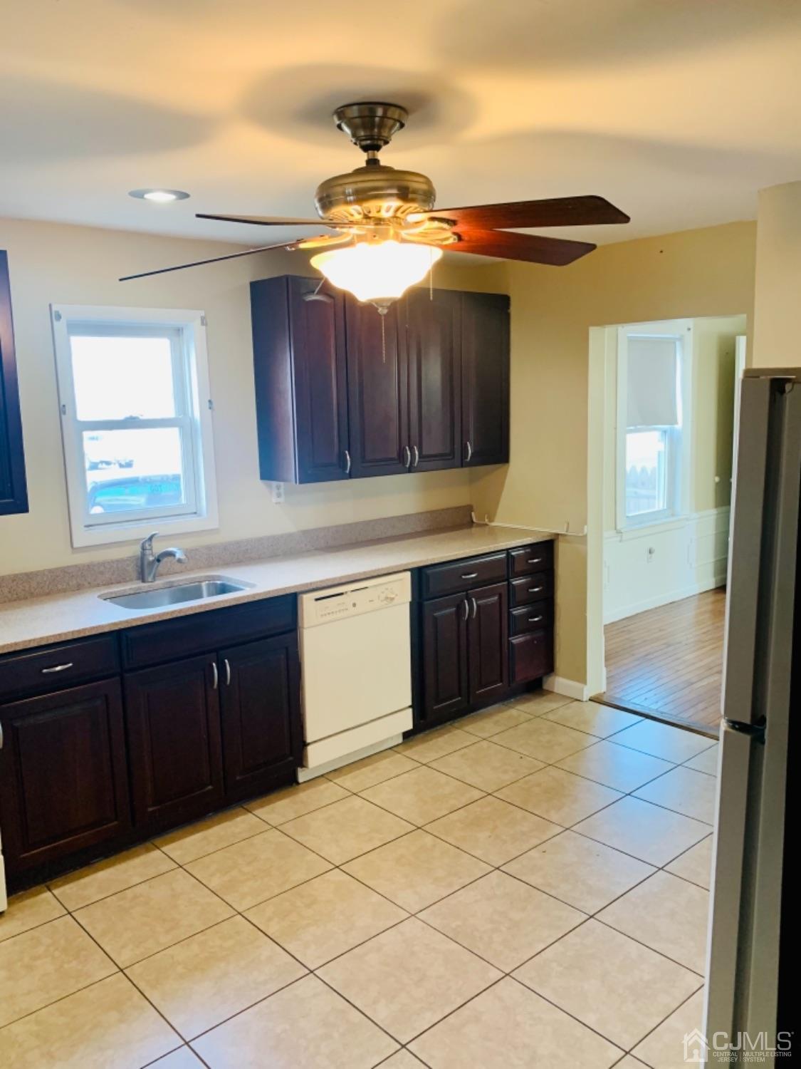 126 Washington Road Sayreville, NJ 08872 - Photo 7 of 21 Gallery Image 7