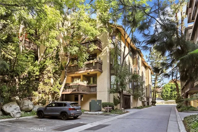 $739,000 | 1655 Clark Avenue, Unit 331, Long Beach, CA 90815