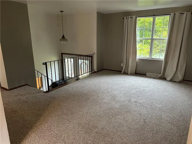 $1,500 | 3366 Frew Mill Road, New Castle, PA 16101