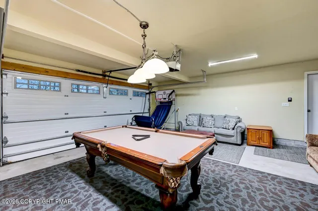 $679,000 | 265 Longview Drive, Lake Harmony, PA 18624