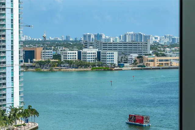 a close up of a washer and dryer