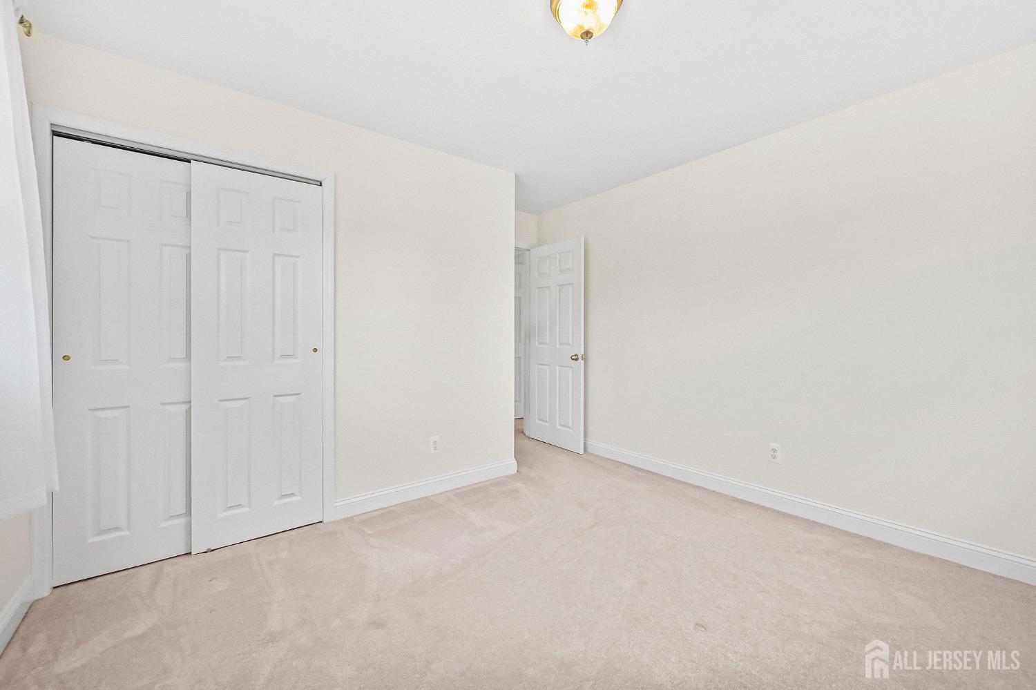 56 Corona Road East Brunswick, NJ 08816 - Photo 20 of 40
