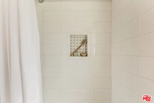 $1,420,000 | 825 North Catalina Street, Burbank, CA 91505