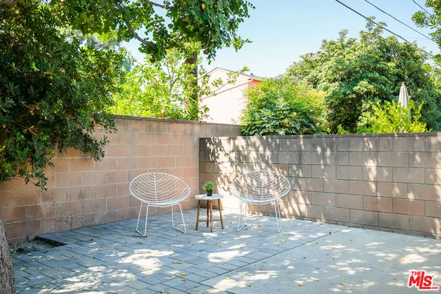 $1,420,000 | 825 North Catalina Street, Burbank, CA 91505