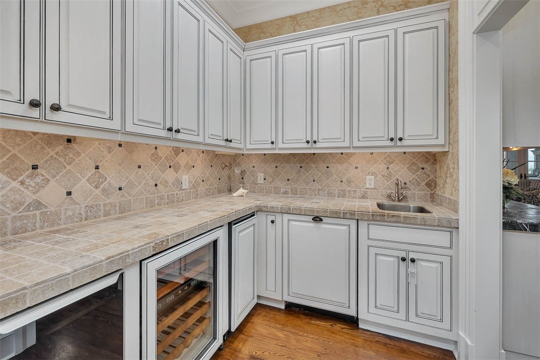 117 Hawkins Island Circle St. Simons Island, GA 31522 - Photo 13 of 65 Butlers pantry off of dining room