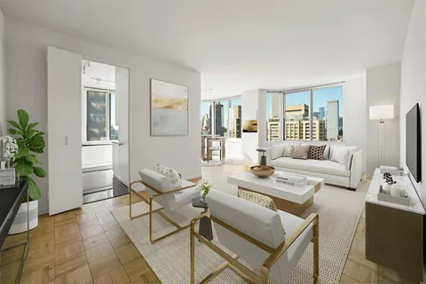 $10,195 | 240 East 39th Street, Unit 31G | Murray Hill