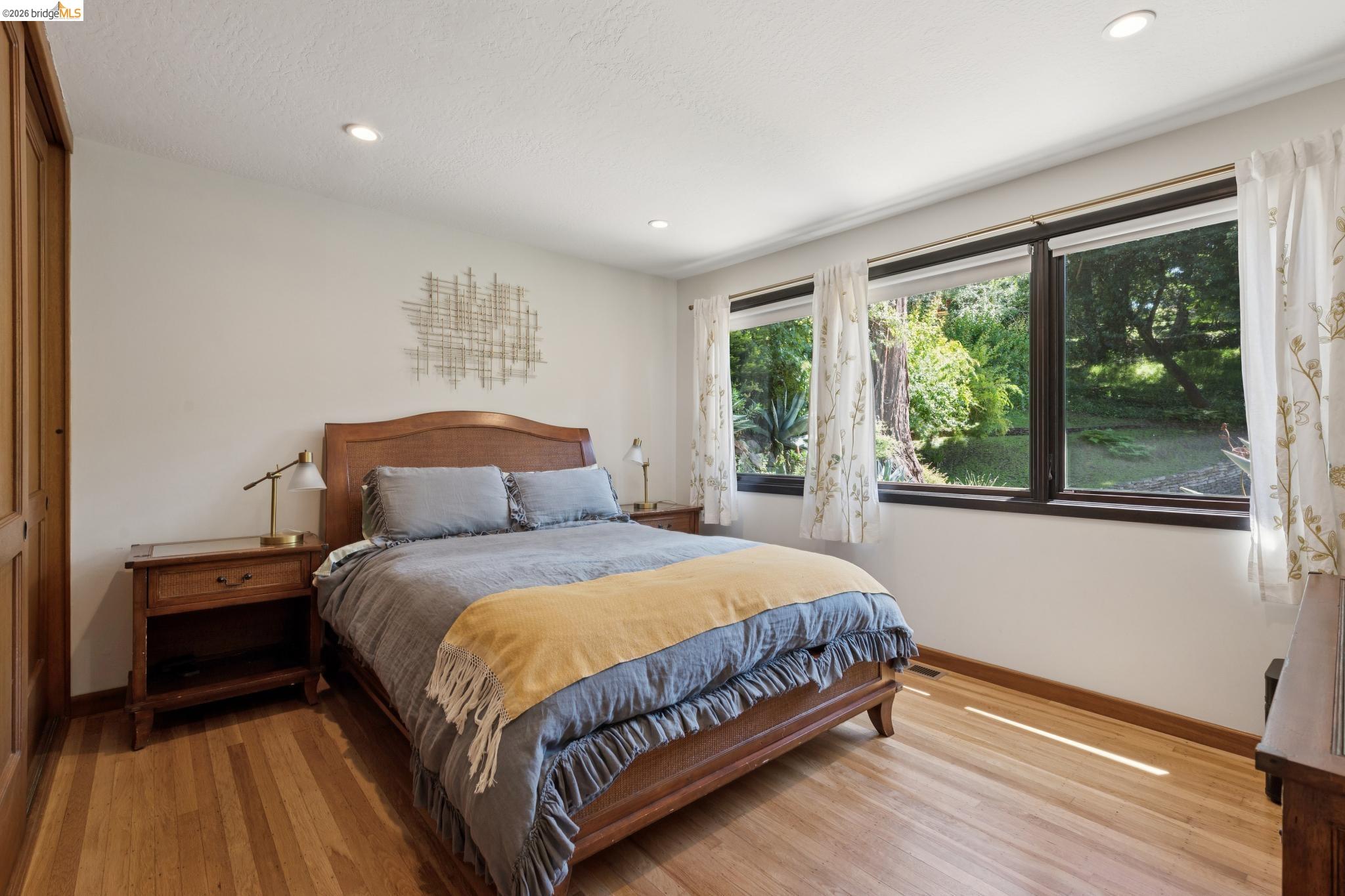 1196 Keith Avenue Berkeley, CA 94708 - Photo 28 of 71