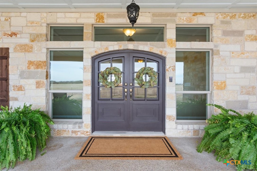 645 West Big Elm Road Troy, TX 76579 - Photo 5 of 39 Custom imported door