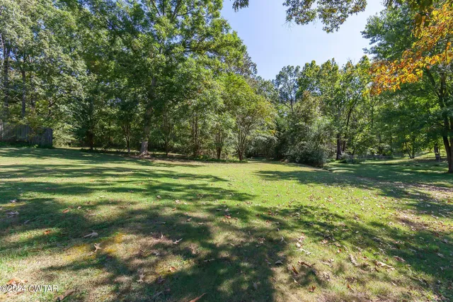 a view of a golf course