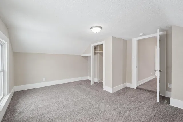 $214,900 | 1250 Minnehaha Avenue East, St. Paul, MN 55106