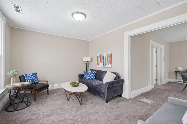 $214,900 | 1250 Minnehaha Avenue East, St. Paul, MN 55106