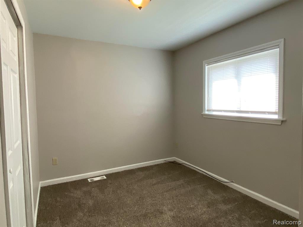 1116 Vester Street Ferndale, MI 48220 - Photo 8 of 12