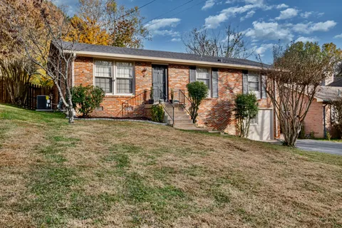 $450,000 | 5010 Meta Drive, Nashville, TN 37211