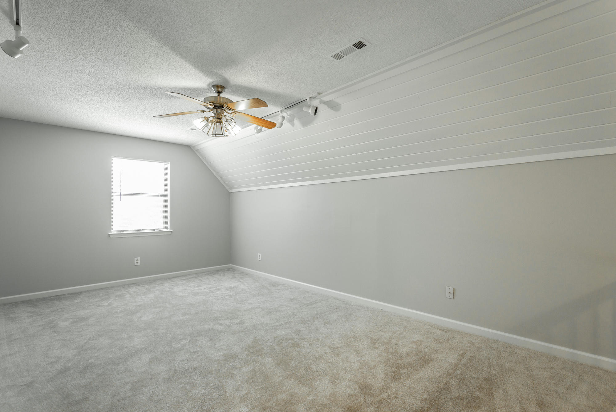 5825 Tallant Road Ooltewah, TN 37363 - Photo 24 of 37 5825 Tallent Rd. HD-32