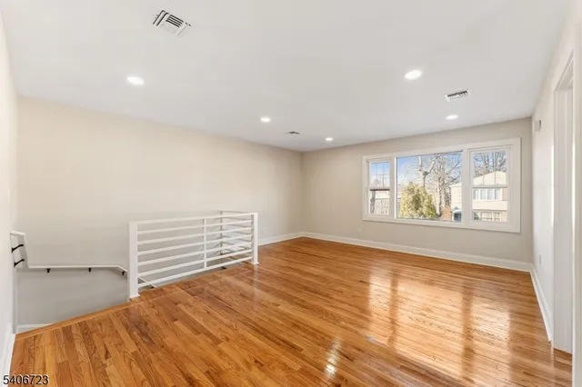 $3,790 | 28 Toronto Court, Maplewood, NJ 07040