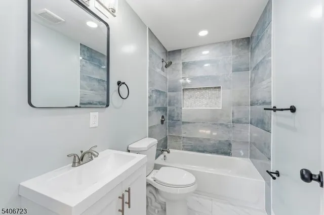 $3,790 | 28 Toronto Court, Maplewood, NJ 07040