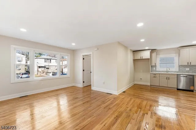 $3,790 | 28 Toronto Court, Maplewood, NJ 07040